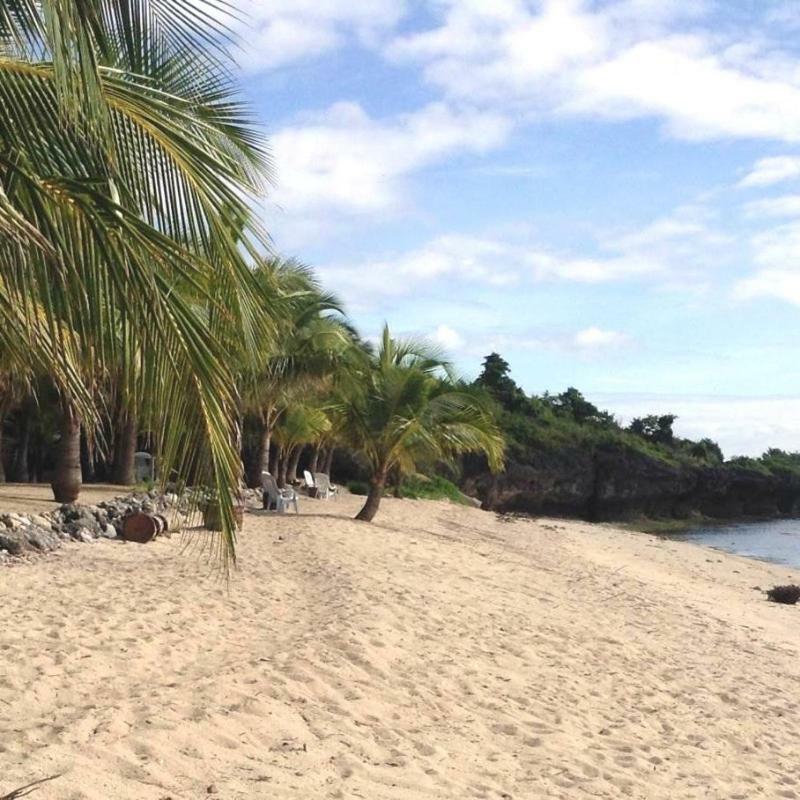 Islandia Beach Resort Siquijor Buitenkant foto