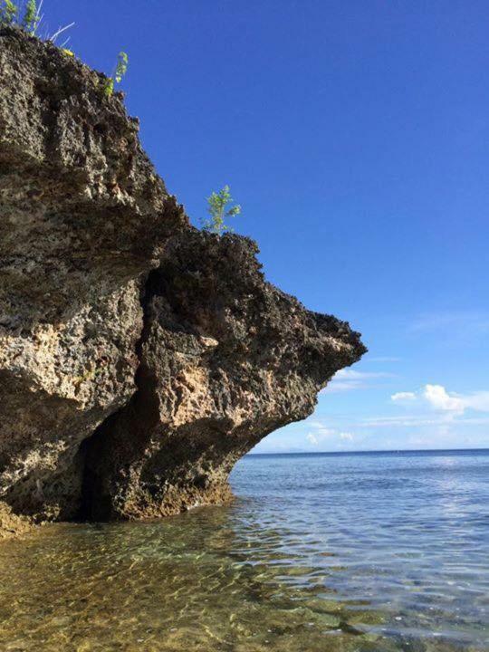 Islandia Beach Resort Siquijor Buitenkant foto